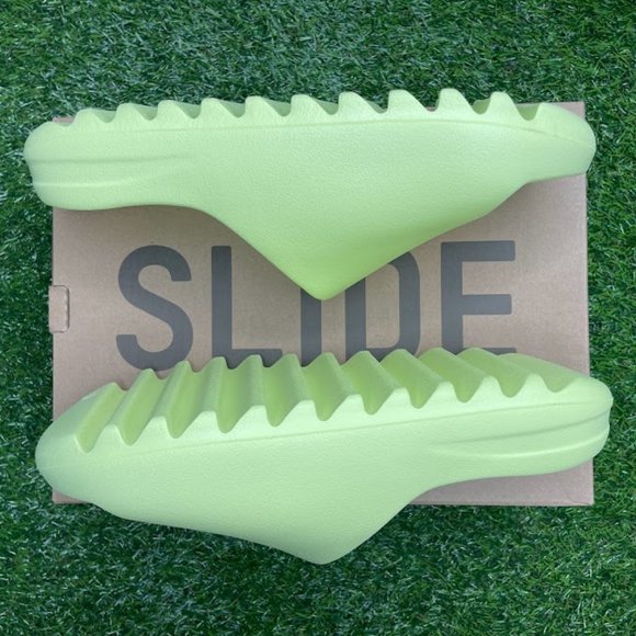 Yeezy Slide Green Glow Second Release Size 12 - Picture 2 of 7